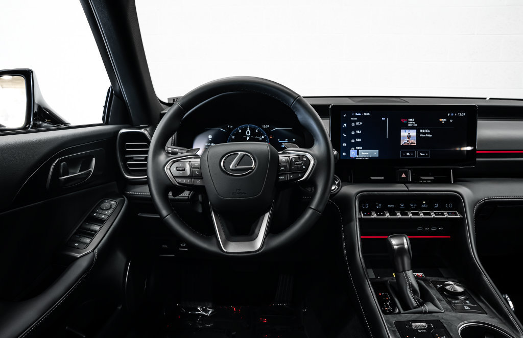 Used 2026 Lexus IS 350 F Sport RWD image 21