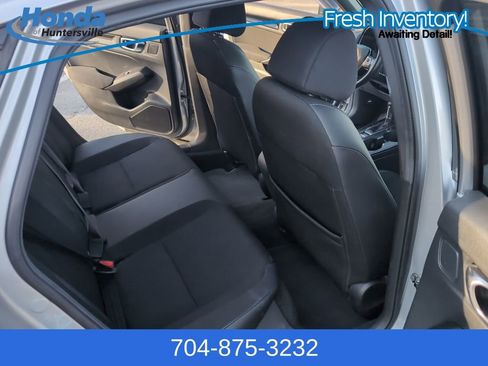 Used 2025 Honda Civic Sport image 14