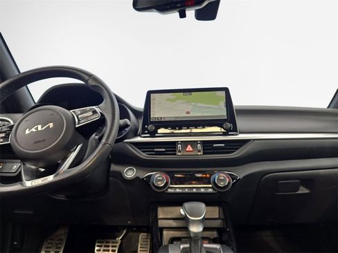 Certified 2023 Kia Forte GT-Line image 22