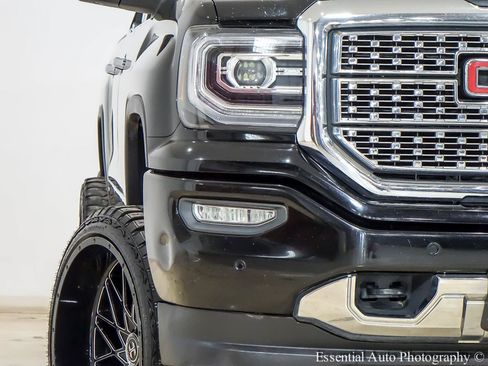 Used 2018 GMC Sierra 1500 Denali AWD/4WD image 6