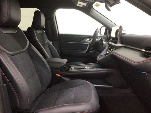 New 2026 Ford Explorer ST image 46