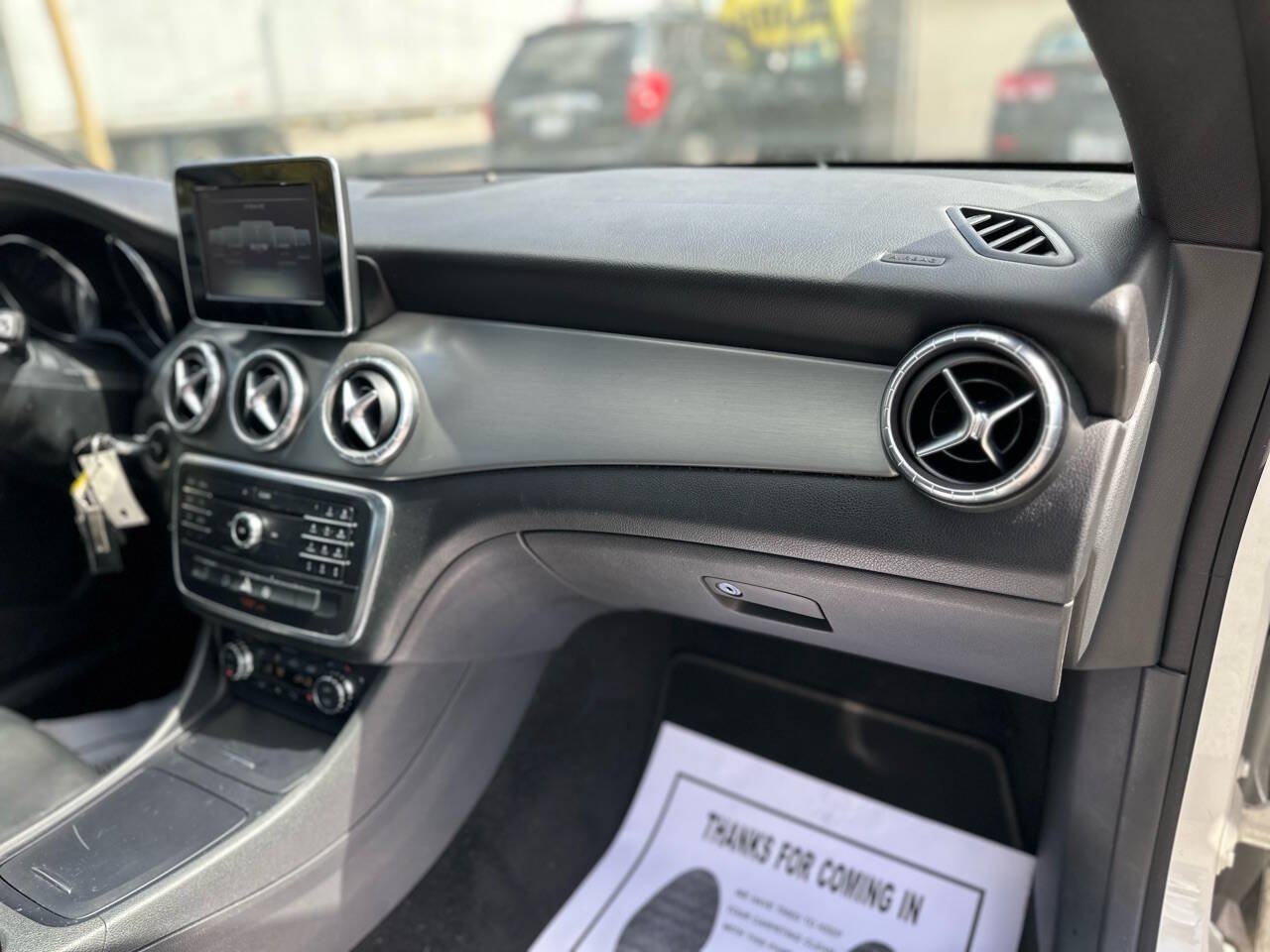 Used 2015 Mercedes-Benz CLA 250 image 25