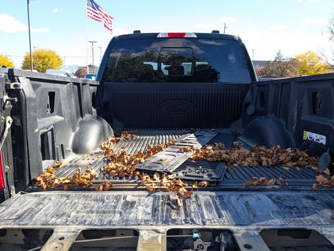 Used 2021 Ford F150 Lariat image 27