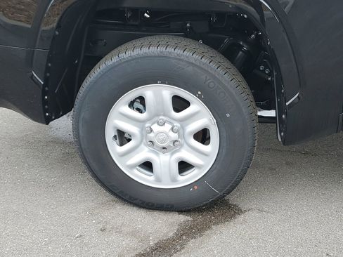 Used 2026 Toyota Tundra SR AWD/4WD image 6