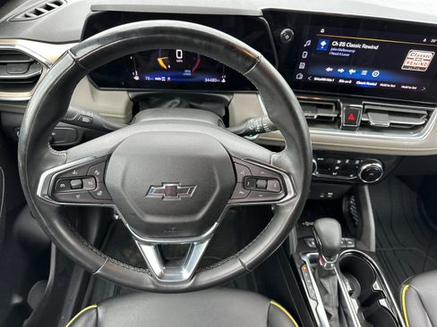Used 2025 Chevrolet TrailBlazer ACTIV w/ Convenience Package AWD/4WD image 14
