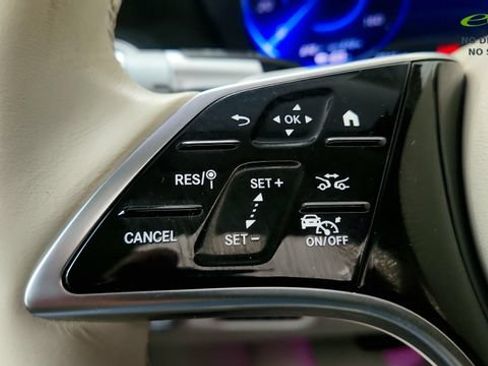 Used 2023 Mercedes-Benz EQS 580 4MATIC Sedan image 62
