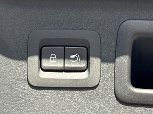 Certified 2024 MAZDA CX-90 Plug-In Hybrid w/ Premium Pkg image 12