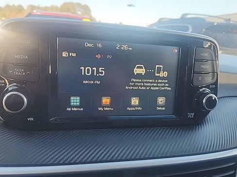 Certified 2021 Hyundai Tucson Sport image 10