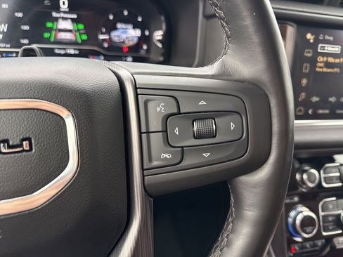Used 2023 GMC Yukon XL Denali Ultimate image 20