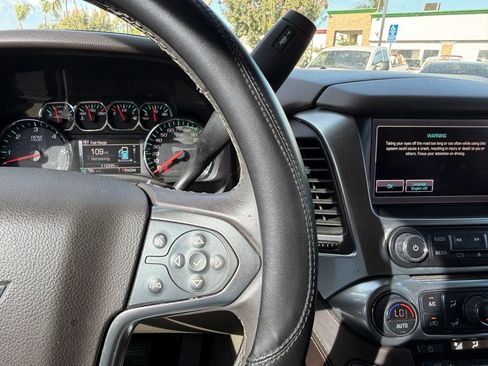 Used 2015 Chevrolet Tahoe LT AWD/4WD image 30