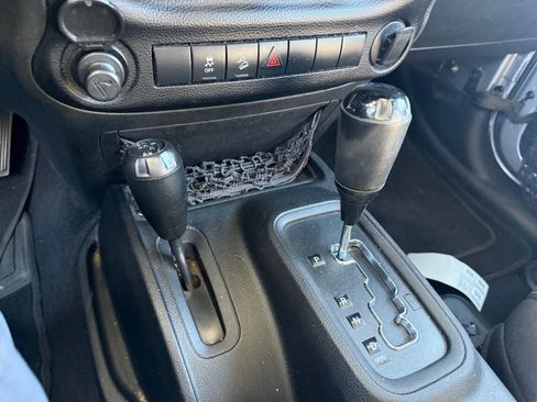 Used 2013 Jeep Wrangler Unlimited Sport AWD/4WD image 21