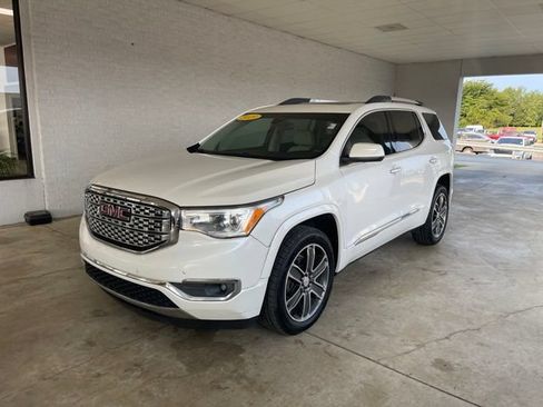 Used 2019 GMC Acadia Denali FWD image 2