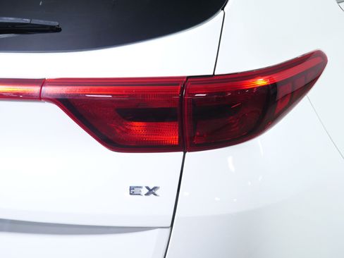 Used 2017 Kia Sportage EX w/ EX Premium Package AWD/4WD image 17