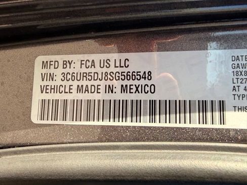 Used 2025 RAM 2500 Big Horn AWD/4WD image 4