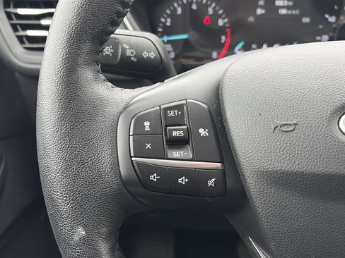 Used 2020 Ford Escape SEL image 24