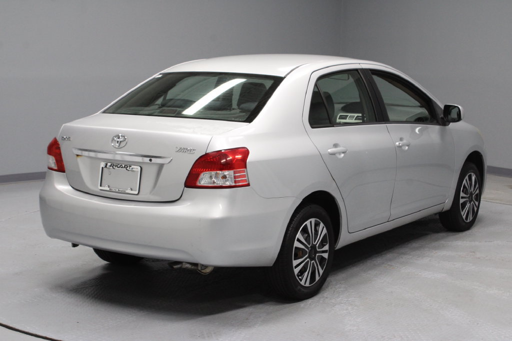 Used 2010 Toyota Yaris Sedan w/ PWR Pkg w/Steel Wheels FWD image 8