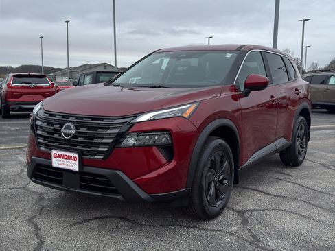 New 2026 Nissan Rogue SV image 2