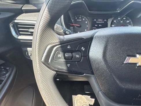 Used 2022 Chevrolet TrailBlazer LT AWD/4WD image 25