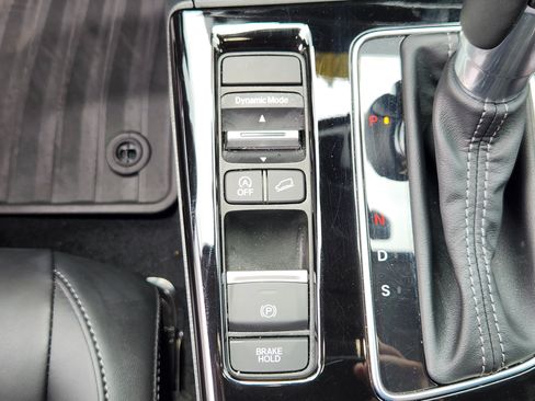 Certified 2025 Acura ADX AWD image 22