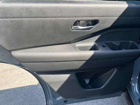 New 2026 Nissan Pathfinder SL FWD image 22