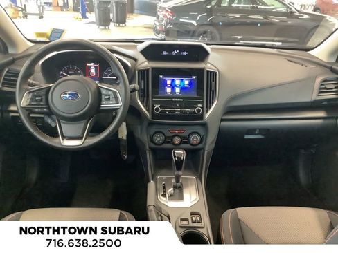 Used 2018 Subaru Crosstrek 2.0i Premium image 6