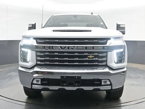 Used 2023 Chevrolet Silverado 2500 LTZ AWD/4WD image 3