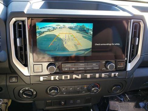 New 2026 Nissan Frontier SV w/ Tow Package AWD/4WD image 19