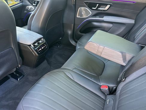 Certified 2023 Mercedes-Benz EQS 580 4MATIC SUV image 28