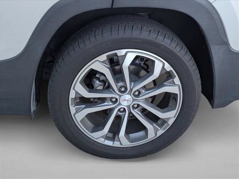 Used 2020 GMC Terrain SLT w/ Preferred Package FWD image 9