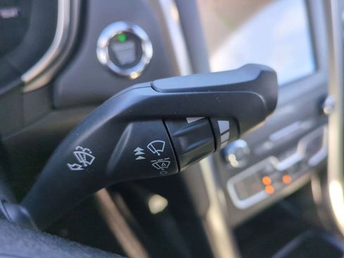 Used 2020 Ford Fusion SEL image 23