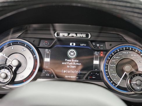 Used 2019 RAM 3500 Limited image 26