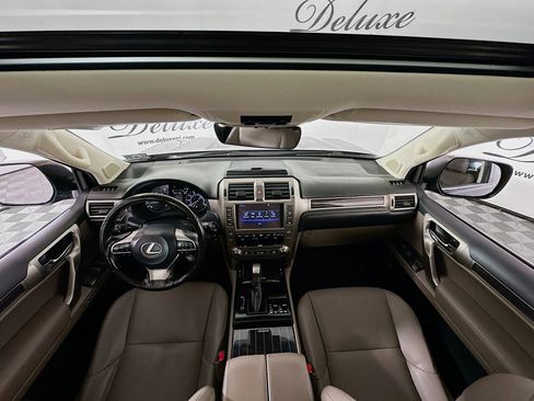 Used 2020 Lexus GX 460 Premium image 20