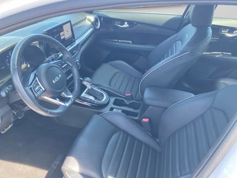 Used 2024 Kia Forte GT-Line w/ GT-Line Premium Package FWD image 11