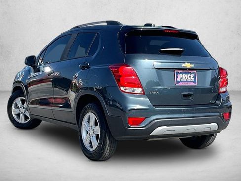 Used 2021 Chevrolet Trax LT w/ Driver Confidence Package FWD image 13