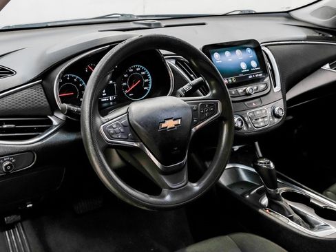 Used 2019 Chevrolet Malibu LT image 21