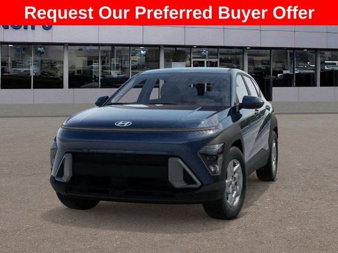 New 2026 Hyundai Kona SE image 8