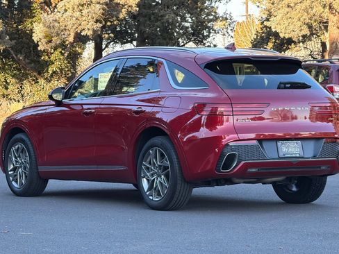 Used 2025 Genesis GV70 2.5T image 6