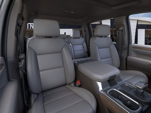 New 2026 GMC Sierra 1500 SLT image 16