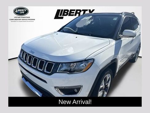 Used 2019 Jeep Compass Limited AWD/4WD image 1