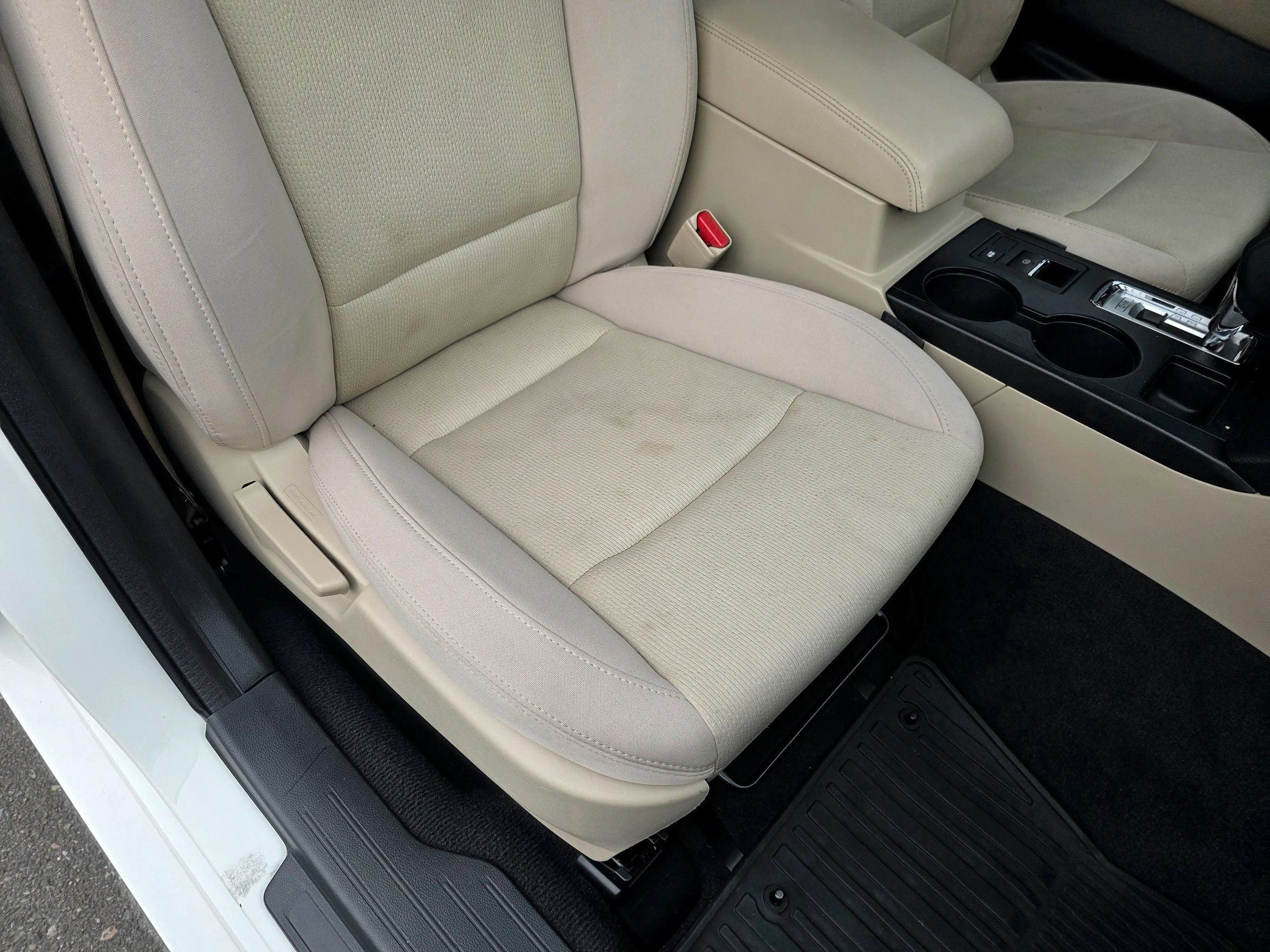 Used 2016 Subaru Legacy 2.5i Premium w/ Popular Package #2 AWD/4WD image 46