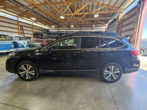Used 2019 Subaru Outback 2.5i Limited AWD/4WD image 5