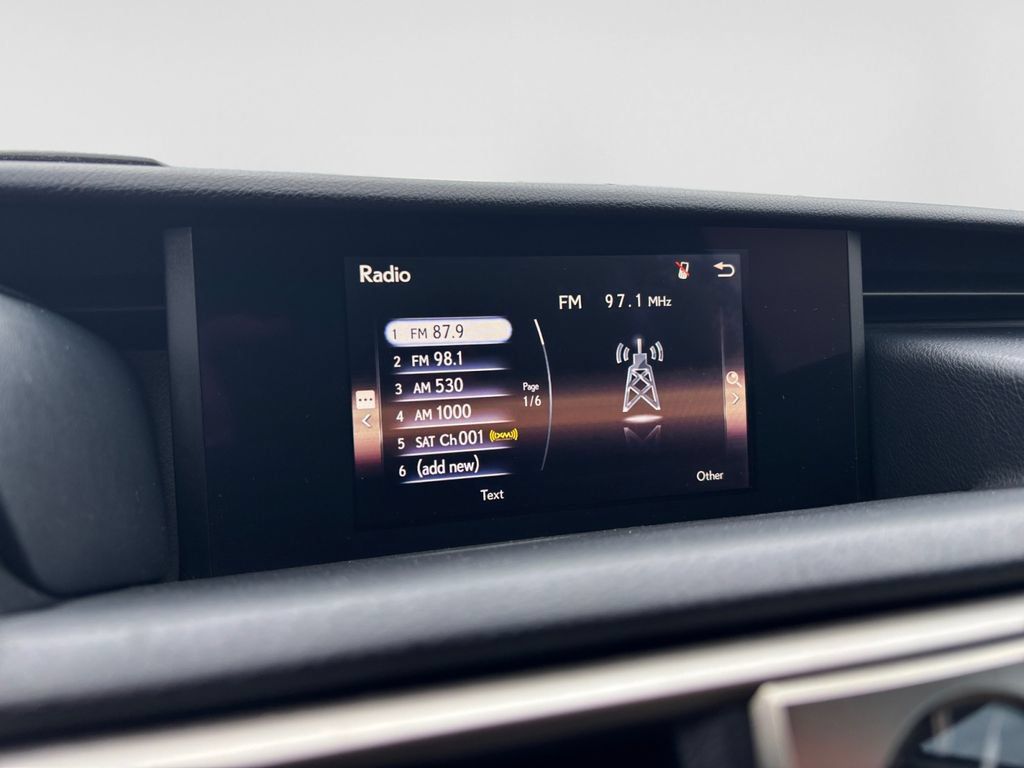 Used 2019 Lexus IS 300 w/ Premium Package RWD image 25