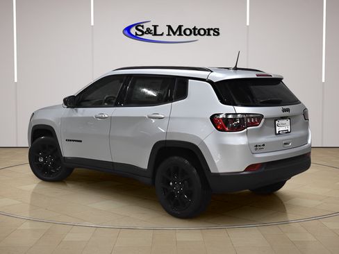 New 2026 Jeep Compass Latitude AWD/4WD image 4