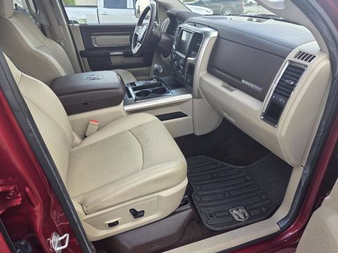 Used 2013 RAM 1500 Laramie w/ Convenience Group image 12