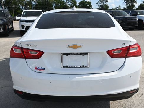 Used 2024 Chevrolet Malibu LT FWD image 3