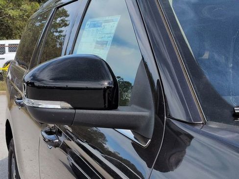 New 2025 Ford Expedition Max Active image 12