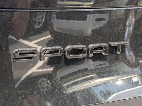 New 2025 Land Rover Range Rover Sport Dynamic SE image 13