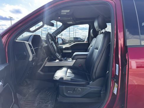 Used 2018 Ford F150 Lariat w/ Equipment Group 502A Luxury AWD/4WD image 7