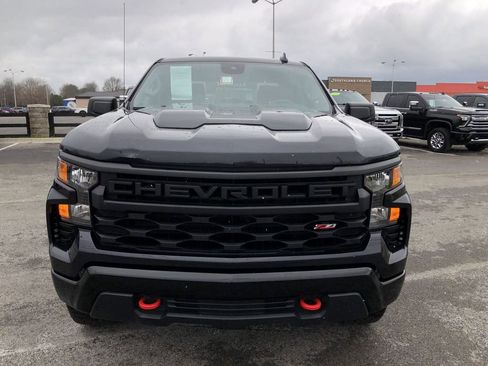 Used 2023 Chevrolet Silverado 1500 Custom Trail Boss AWD/4WD image 16