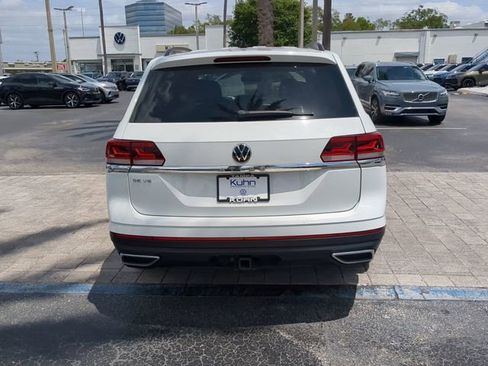 Certified 2023 Volkswagen Atlas SE w/ Panoramic Sunroof Package FWD image 5